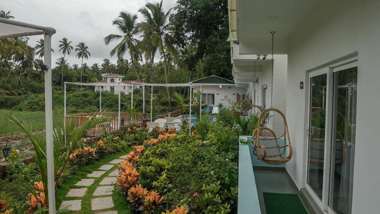 Whiteflower Resort Morjim Exterior foto
