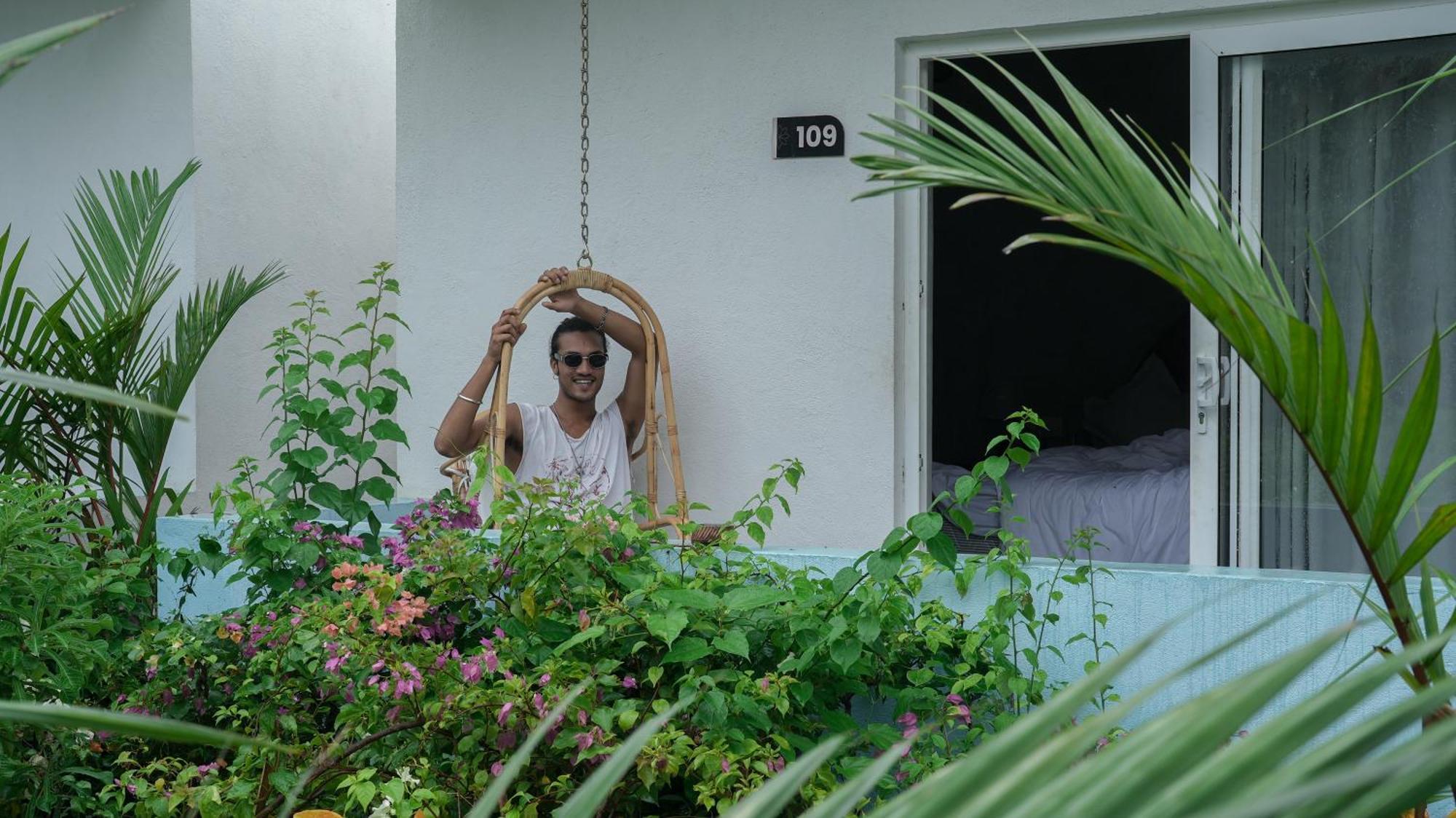Whiteflower Resort Morjim Exterior foto